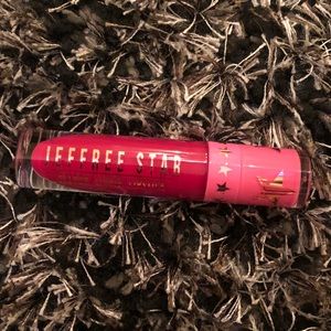 Jeffree Star Cosm Velour Liquid Lip - Masochist